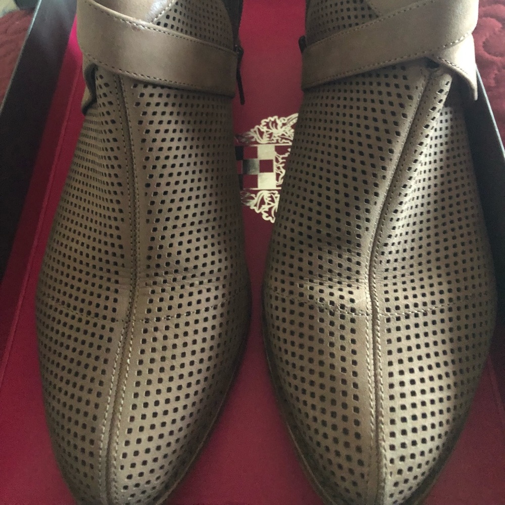 Vince Camino ankle boot